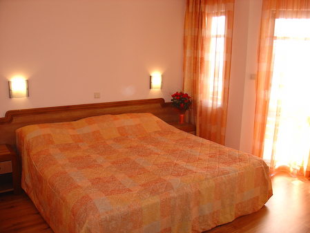 SVETI_NIKOLA_HOTEL_NESSEBAR_BULGARIA_AIR_TOUR_TRAVEL